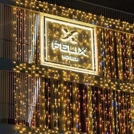 Felix - Felix 4*