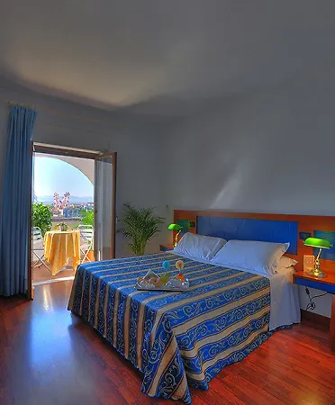 Felix - Felix 4* Olbia